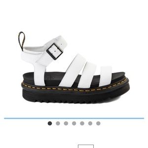 Dr Martens white leather strappy platform sandals EU 39.